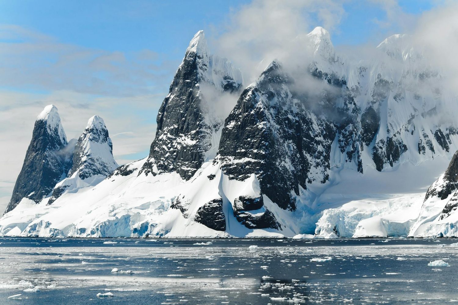 Dream Destinations: Bucket List Adventures That Shaped My Life